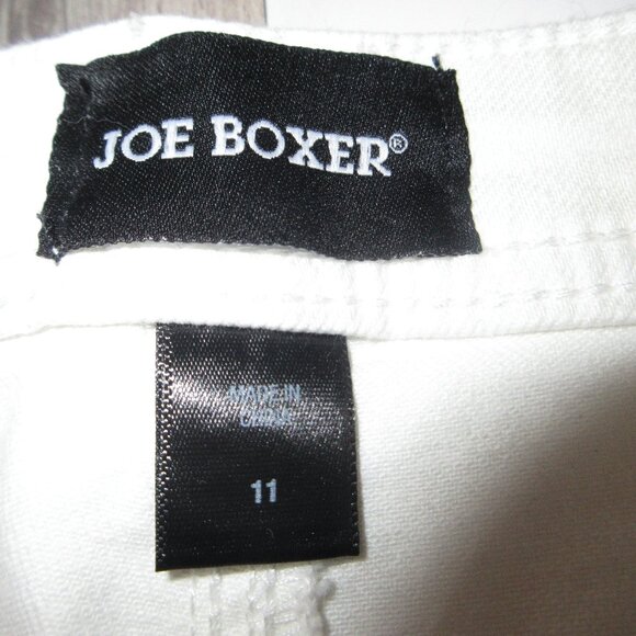 VINTAGE~ JOE BOXER WHITE DISTRESSED ~CROCHET LACE JEAN SHORTS JUNIORS SIZE 11 - Picture 4 of 9